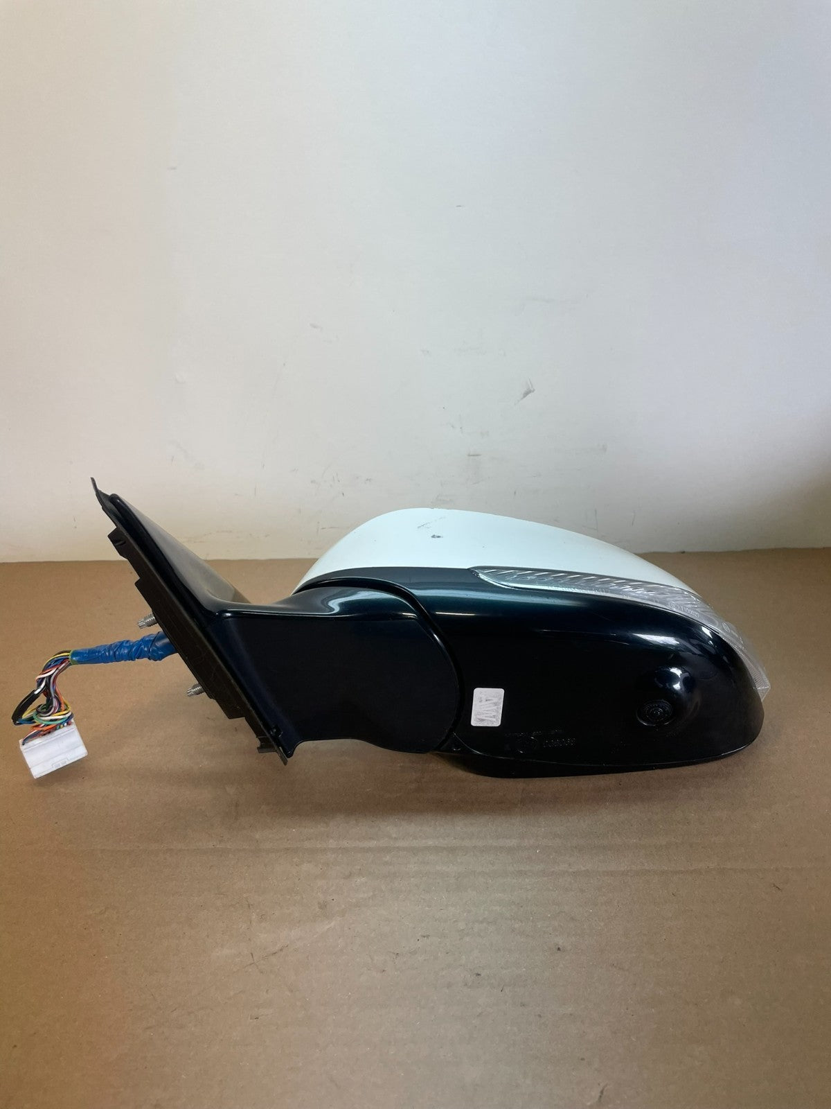 2015 to 2019 Infiniti Q70 Left Driver LH View Door Mirror af5634 DG3