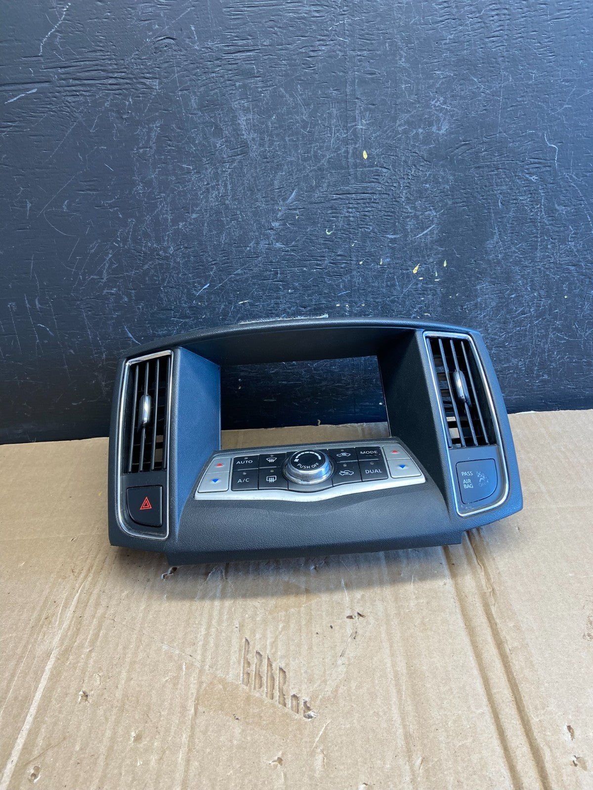 2009-2014 Nissan Maxima Center Console Climate Control Radio Bezel AD7099 DG0