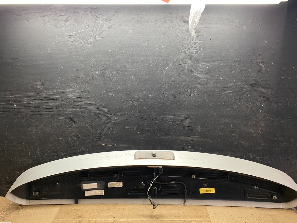 2009 to 2014 Volkswagen Routan Rear Spoiler V3403 DG6