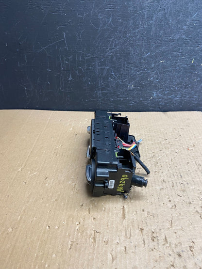 2011 - 2014 Volkswagen Jetta Center Climate Control Panel AC Heater AG5128 DG2