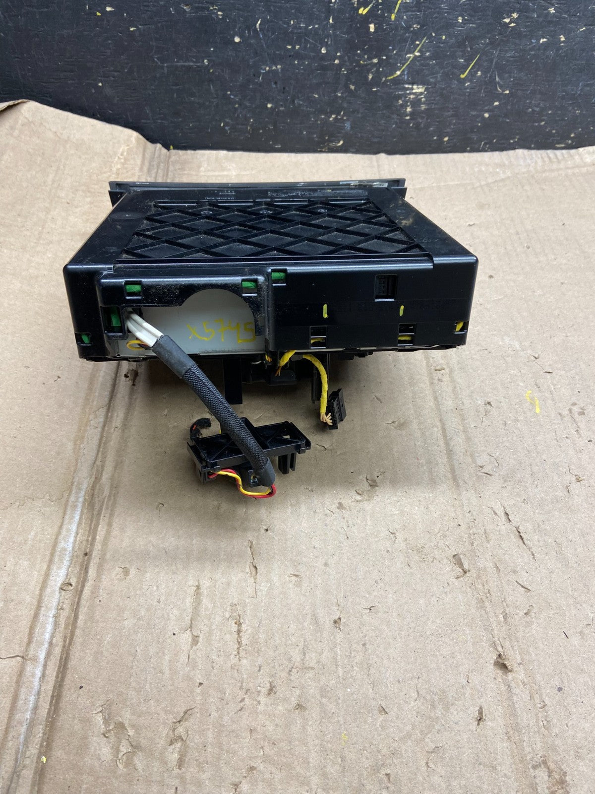 2007-2009 Mercedes CLS350 E350 E550 A/C Heater Climate Control Trim x5745 DG3