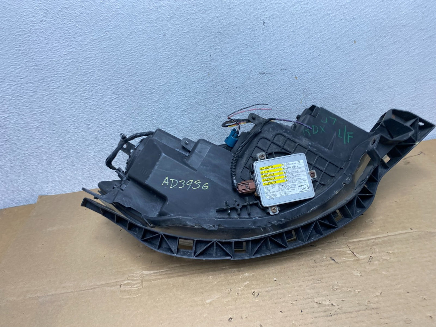 2007 to 2009 Acura Rdx Left Driver LH Side Headlight Xenon HID AD3956 DW9