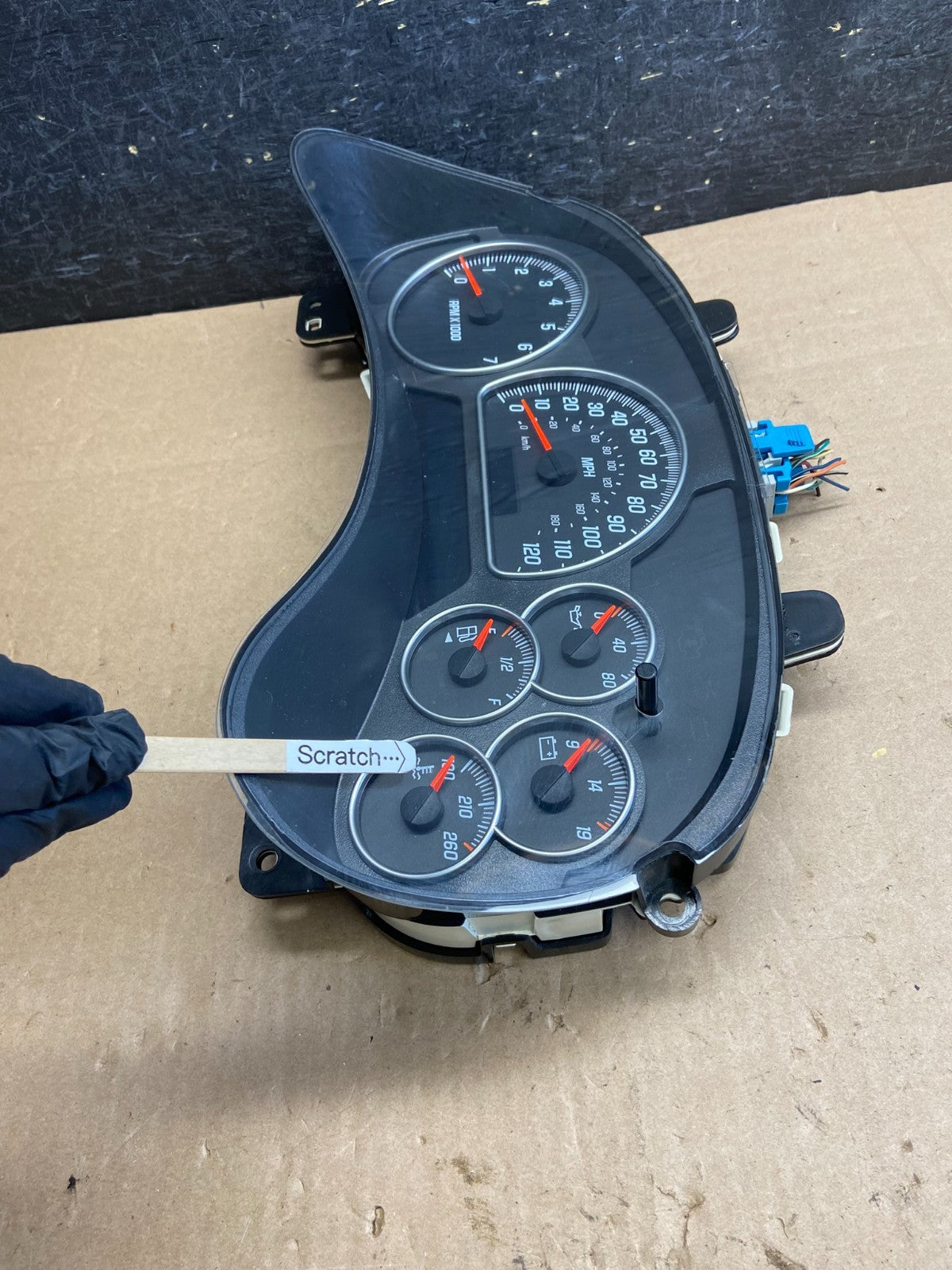 2002 to 2005 Chevrolet Trailblazer Speedometer Cluster Gauge AI3030 DG2