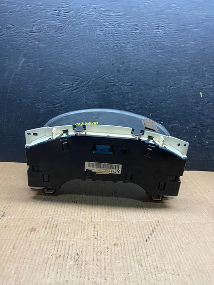 2004 to 2007 Chevrolet Express Speedometer Cluster Gauge M4470 PS4
