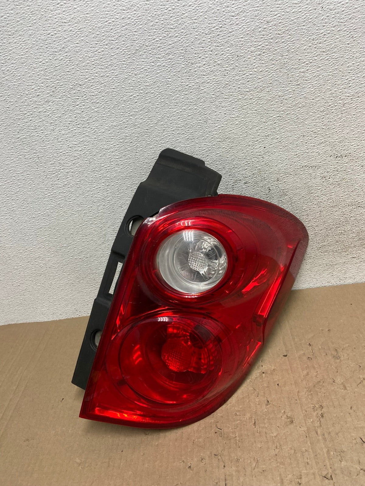 2010 to 2015 Chevrolet Equinox Right Passenger Rh Side Tail Light AE9737 LK0