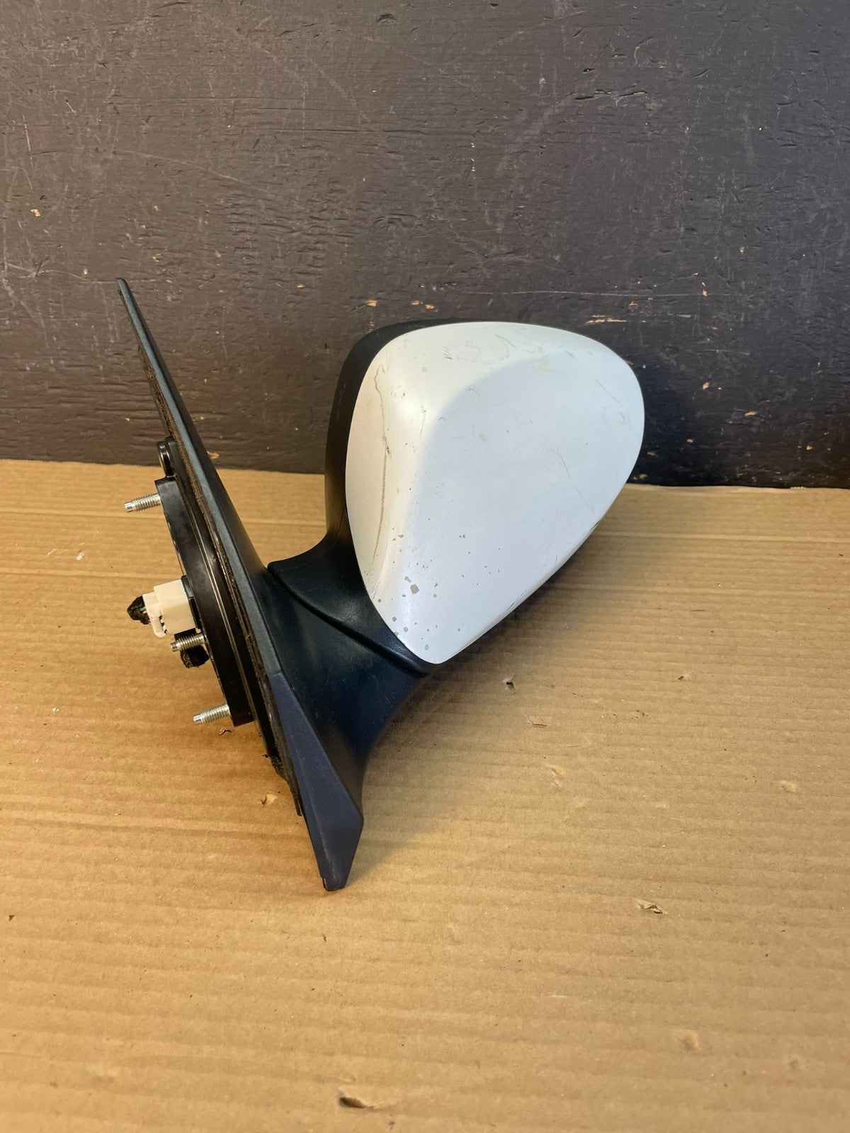 2014-2016 Hyundai Elantra Sedan Left Driver View Door Mirror AE8619 DW1