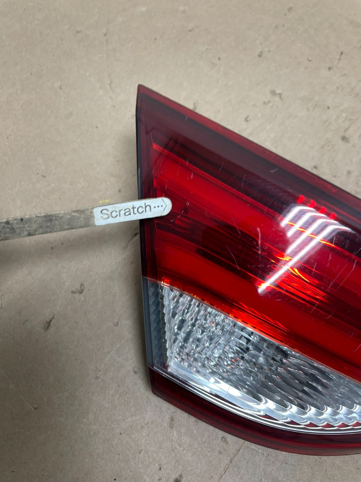 2015 to 2017 Chrysler 200 Sedan Left Driver Side Inner Tail Light Q4330 DW4