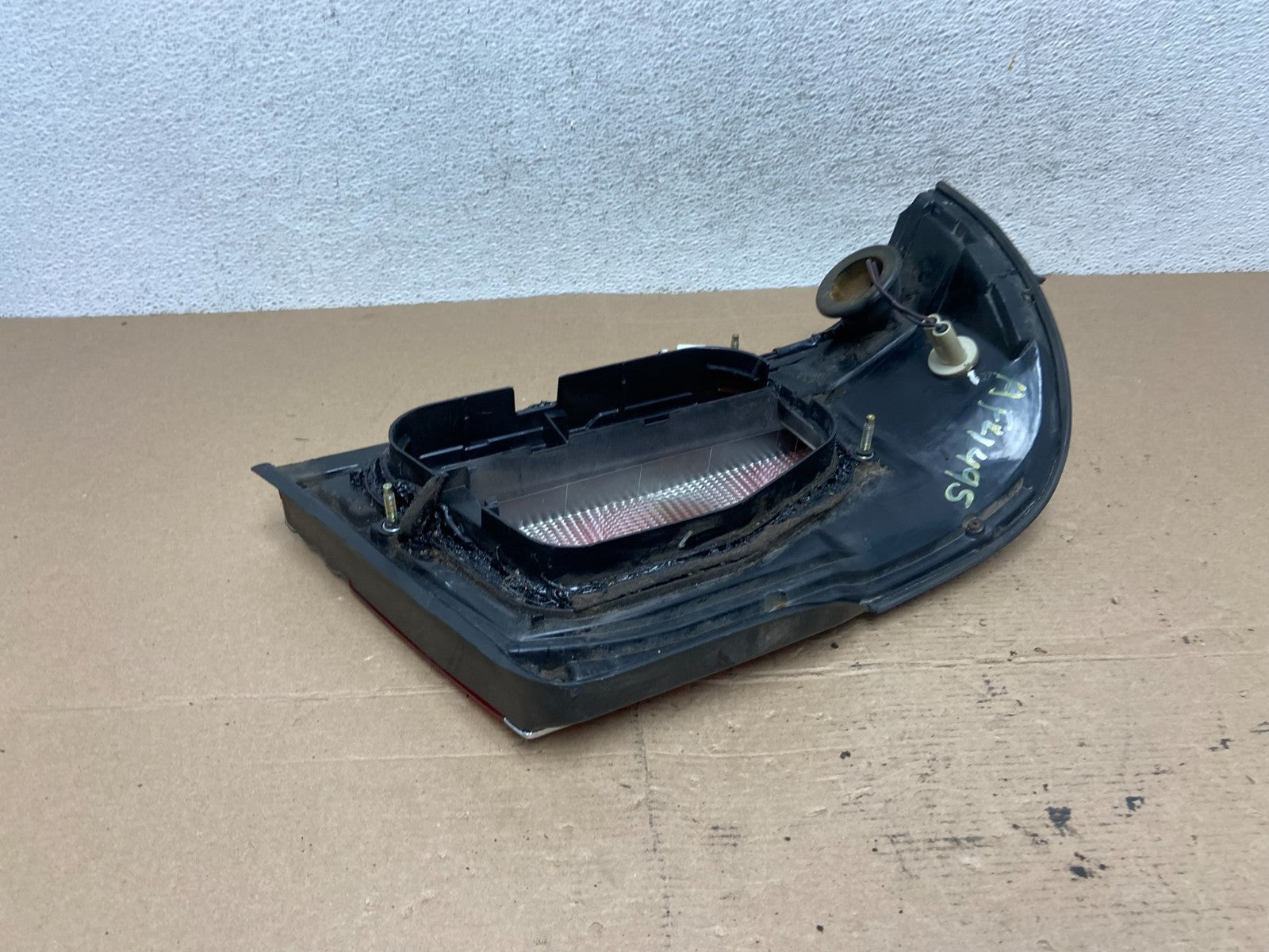 1997 1998 1999 Nissan Maxima Left Driver LH Inner Tail Light AF4495 DG5