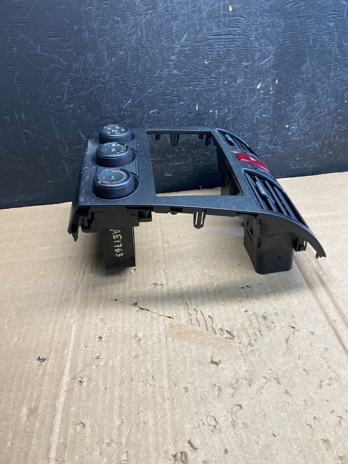 2012 to 2014 Subaru Impreza Control Climate Radio Panel Bezel Trim ae1763 DG2