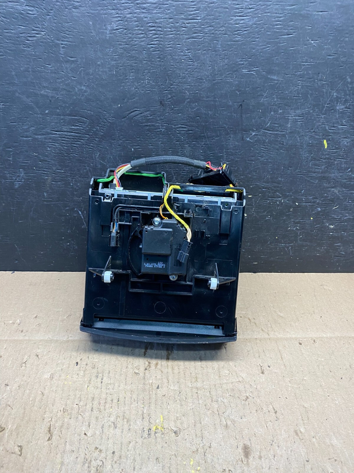 2007-2009 Mercedes CLS350 E350 E550 A/C Heater Climate Control Trim M6619 DG5