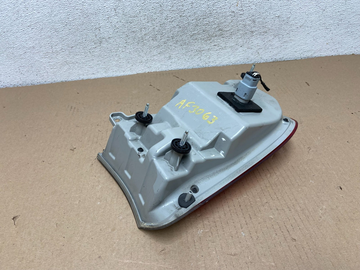2015 to 2023 Chrysler 300 Left Driver Lh Side LED Tail Light AF3063 DW5