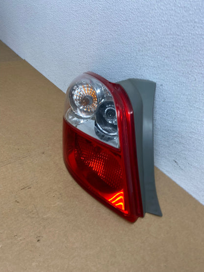 2009 - 2014 Toyota Matrix Left Driver LH Side Tail Light AD1026 LK1