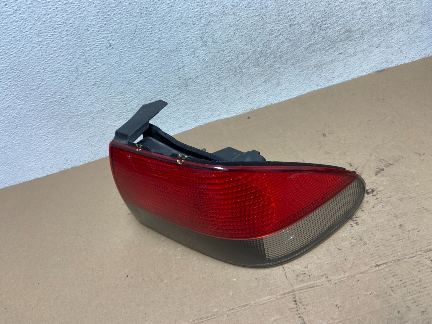 1999 to 2003 Saab 9-3 Right Passenger RH Tail Light AF4448 DG1