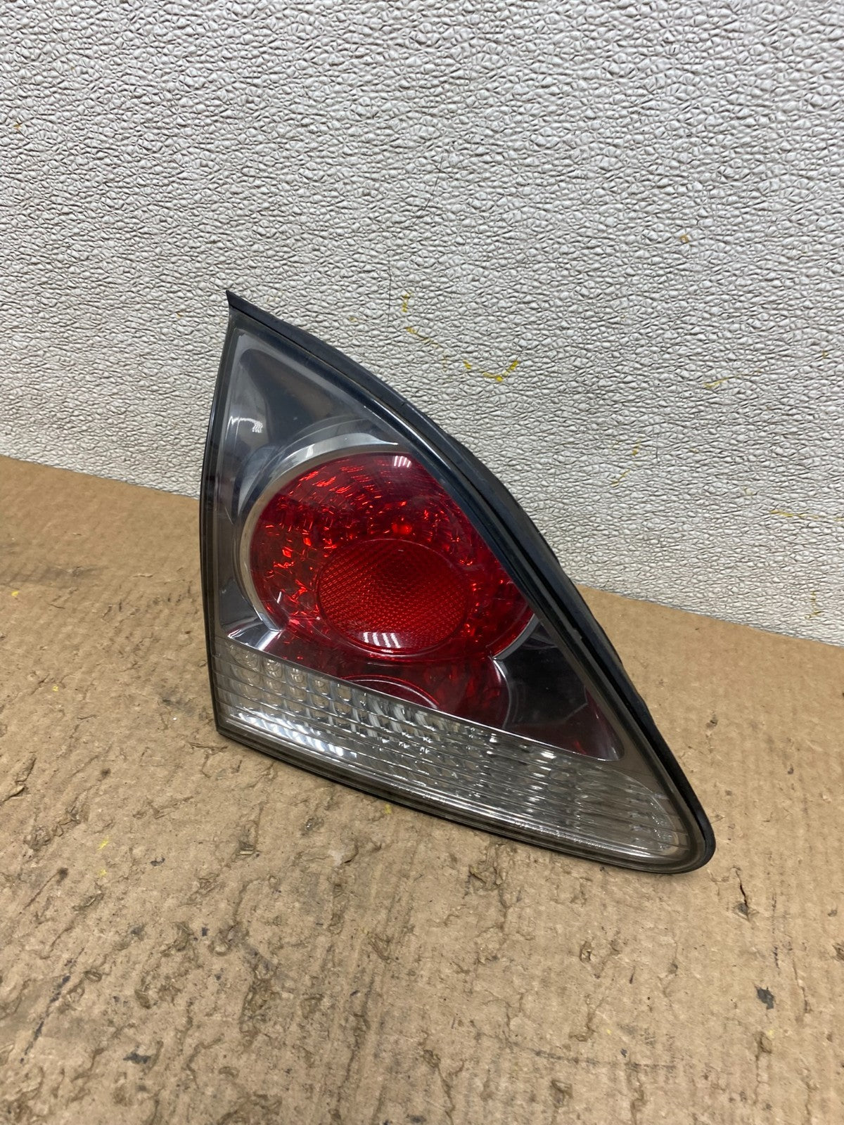 2000-2003 Lexus Rx300 Left Driver Lh Side Rear Inner Tail Light Oem W7922 DW0