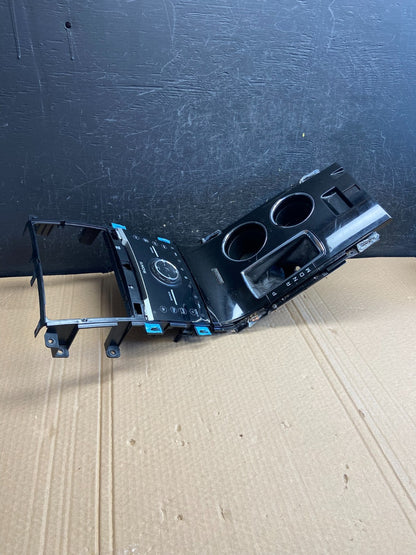 2011-2014 Ford Edge Climate Control Radio CD Control Shifter Bezel AF6129 DG1