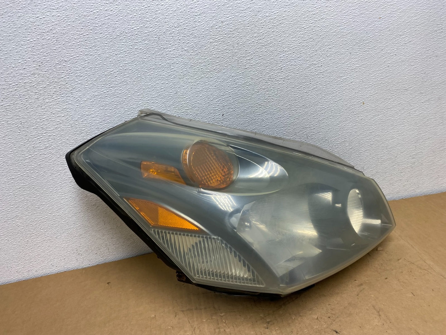 2004 to 2009 Nissan Quest Right Passenger RH Black Headlight AC8559 DW2