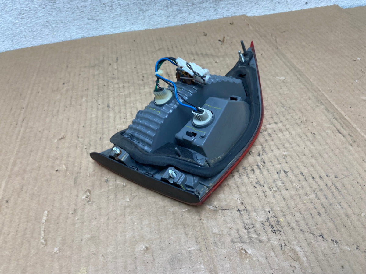 2011 2012 2013 Hyundai Elantra Inner Tail Light Right Passenger AI6548 LK5