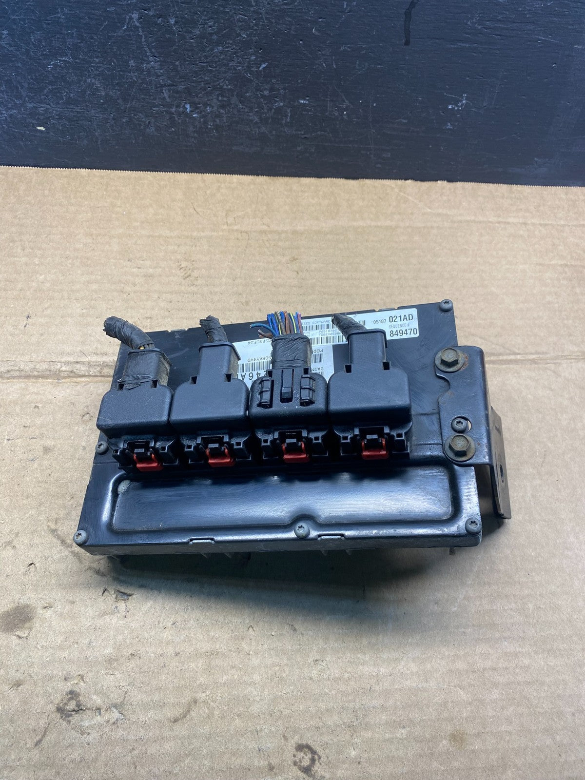 2008 2010 Dodge Charger 3.5L Engine Control P05187021AD ECM ad3502 DG0