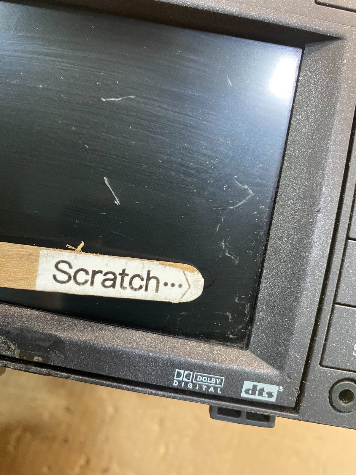2007-2014 Chevrolet Tahoe AM FM Radio CD Player w Aux Bluetooth AE7823 DG1