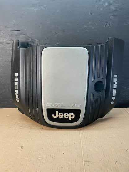 2005 to 2010 Jeep Grand Cherokee 5.7L Hemi Engine Cover Plastic Shield AD8423 DG0