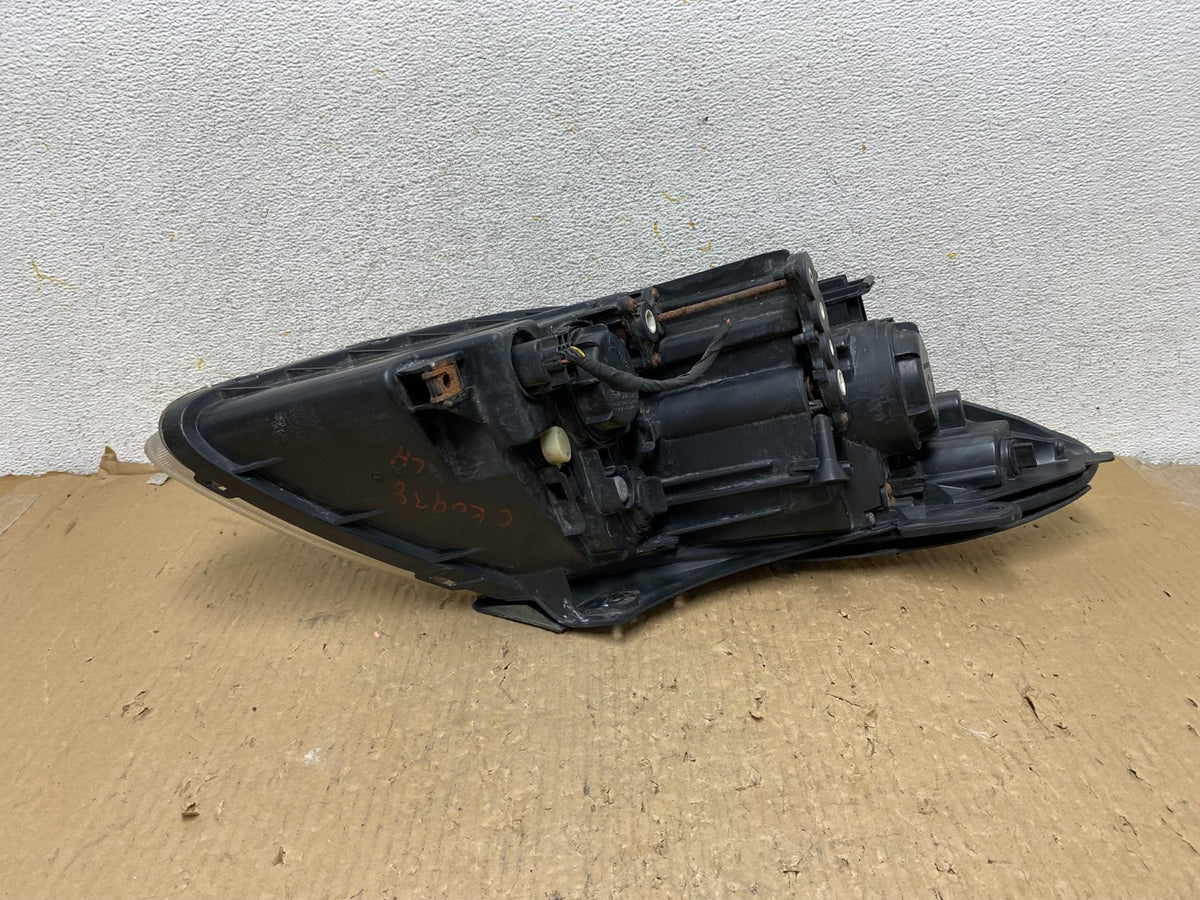2007 to 2012 Hyundai Veracruz Left Driver LH Headlight Halogen AH2937 DW6