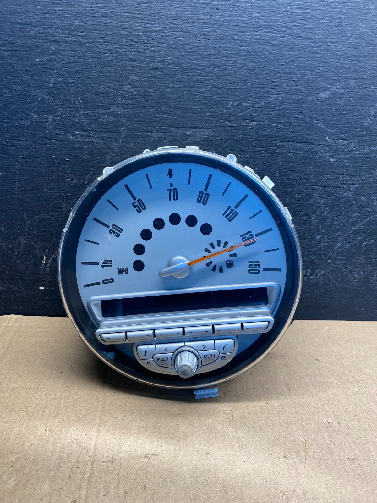 2007 - 2010 Mini Cooper Speedometer Cluster Gauge AE7597 DG0