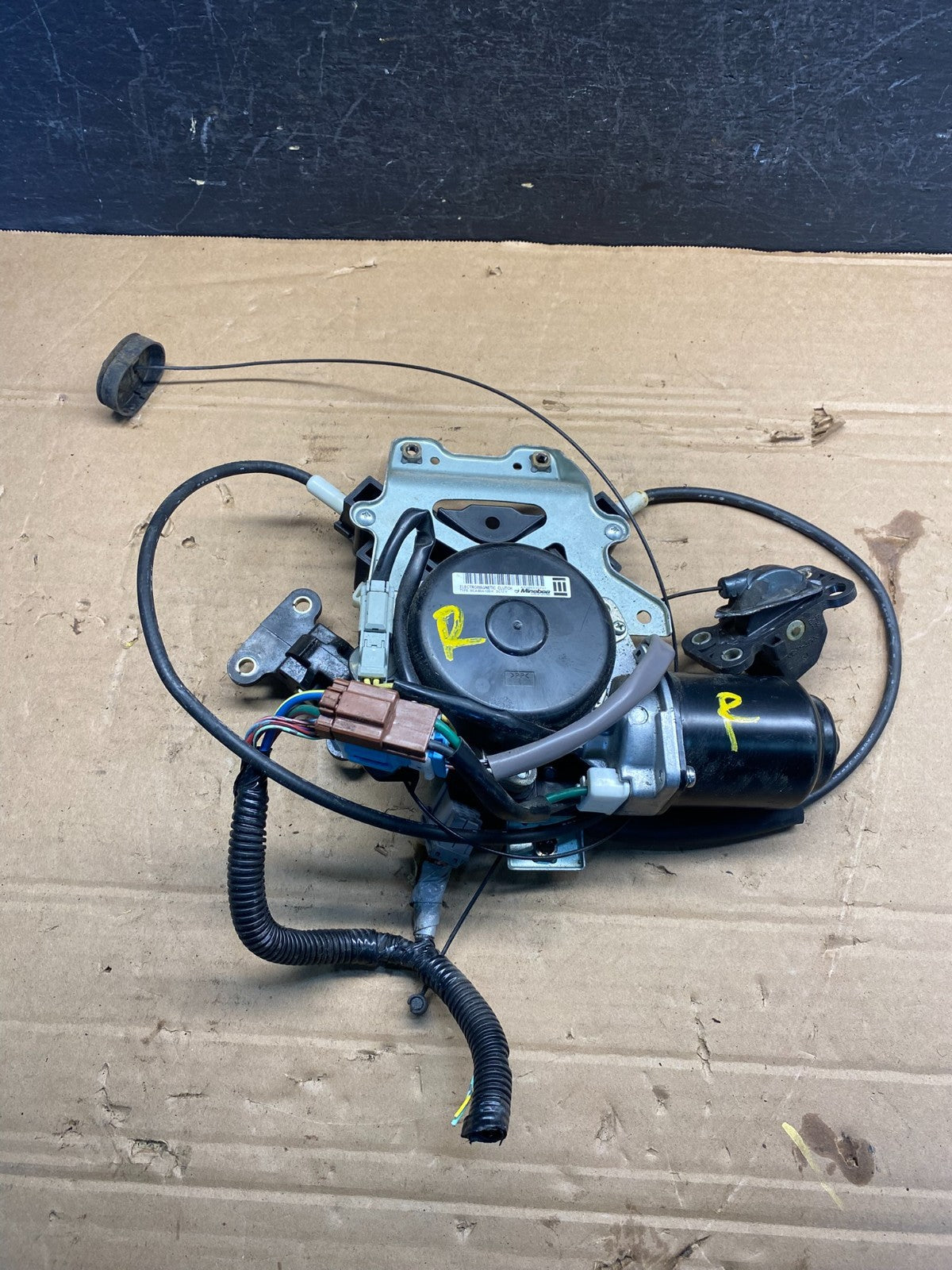 2005 - 2010 Honda Odyssey Rear Right Sliding Door Lock Actuator Motor ad9612 DG4