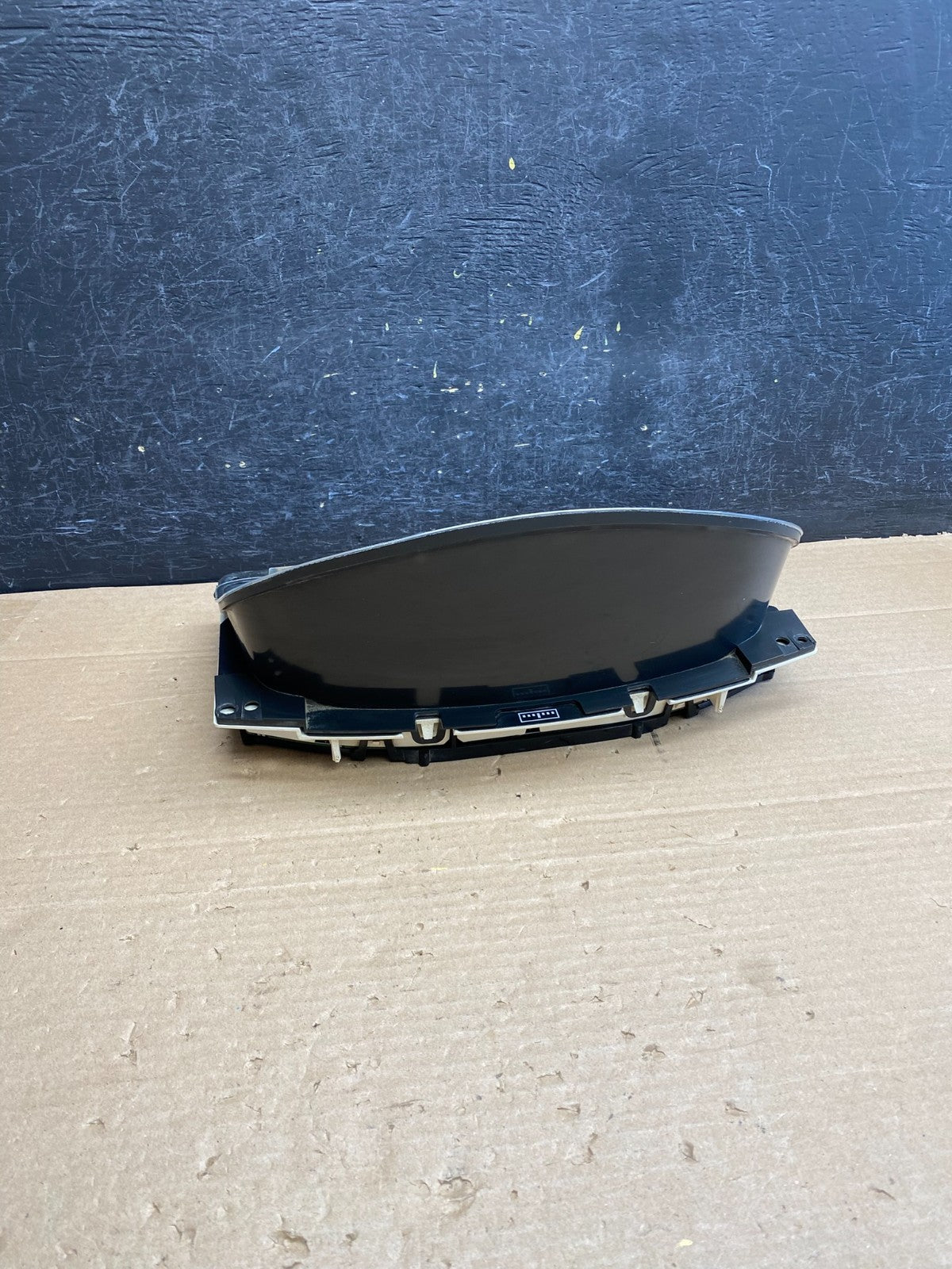 2004 to 2007 Chevrolet Express Speedometer Cluster Gauge AG6311 DG4