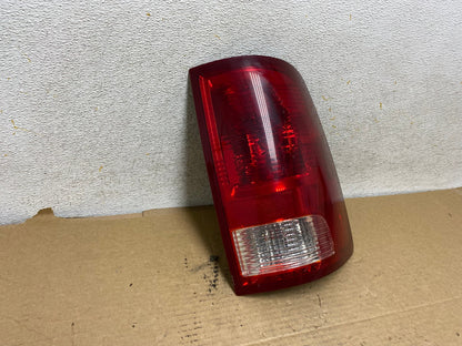 2010 to 2018 Dodge Ram 1500 Right Passenger RH Side Tail Light AH8037 LK1