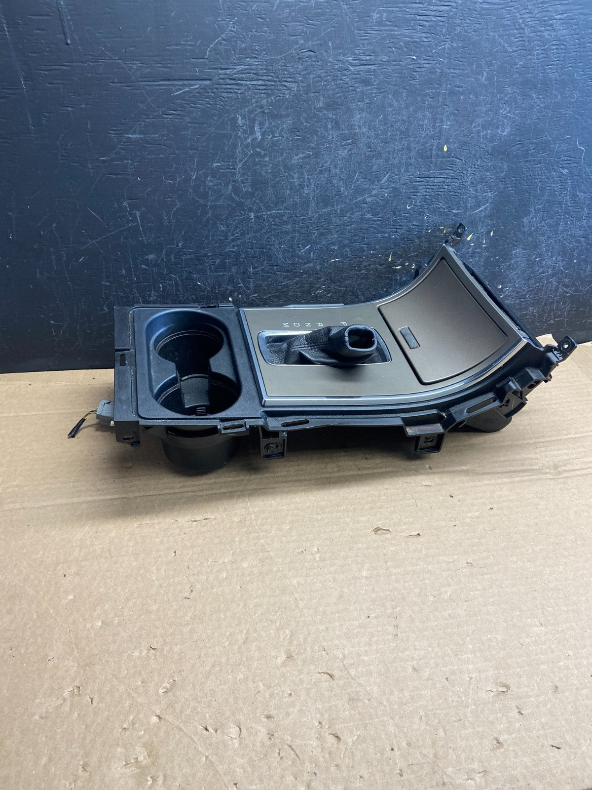2011 2012 Lincoln MKX Center Console Gear Shifter Bezel Cup Holder Panel af24962