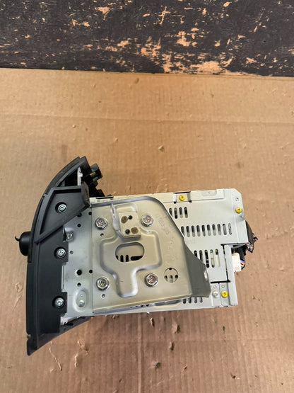2004 to 2010 Toyota Sienna AM FM CD WMA Mp3 Radio Receiver AB3048 DG1