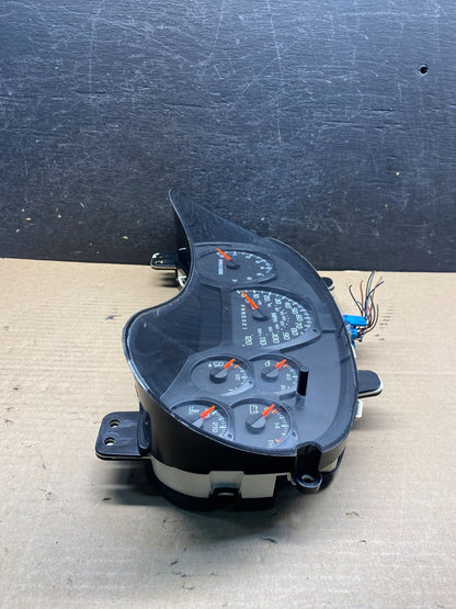 2006 2007 2008 Chevrolet Trailblazer Speedometer Cluster Gauge AH9775 DW2