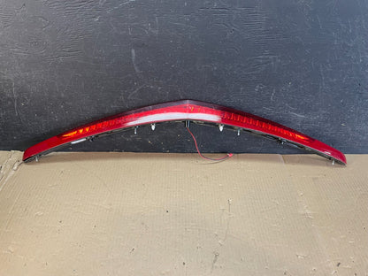 2013 to 2018 Cadillac Ats Trunk Lid Mount 3rd Third Brake Tail Light AE3612 DG0