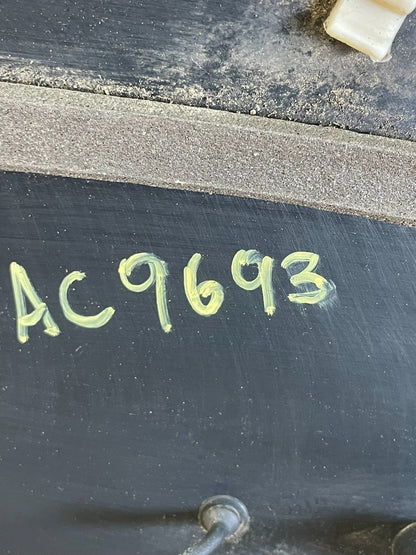 2003 to 2006 Lincoln Navigator Trunk Liftgate License Plate ac9693 DG6