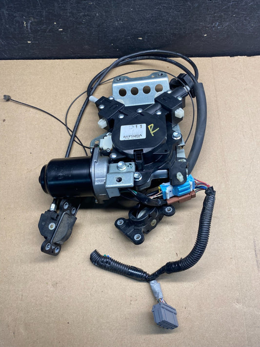 2005 - 2010 Honda Odyssey Rear Right Sliding Door Lock Actuator Motor ae7380 DG0