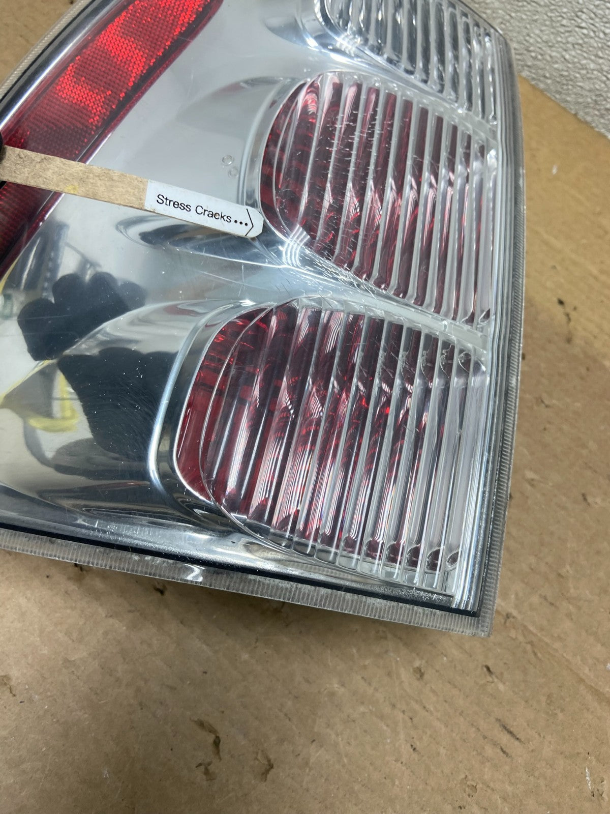 2005 to 2008 Chevrolet Equinox Right Passenger Rh Side Tail Light Oem AB5193 LK4