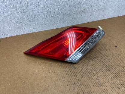 2011 to 2012 Toyota Avalon Left Driver Side Tail Light Inner AE03922
