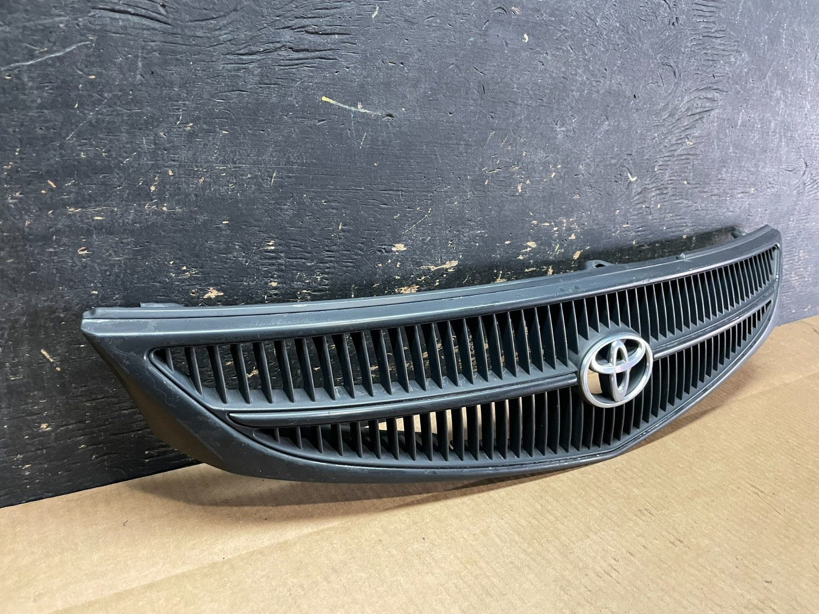 1999 2000 2001 Toyota Solara Front Upper Grill Grille OEM AA9126  DG1