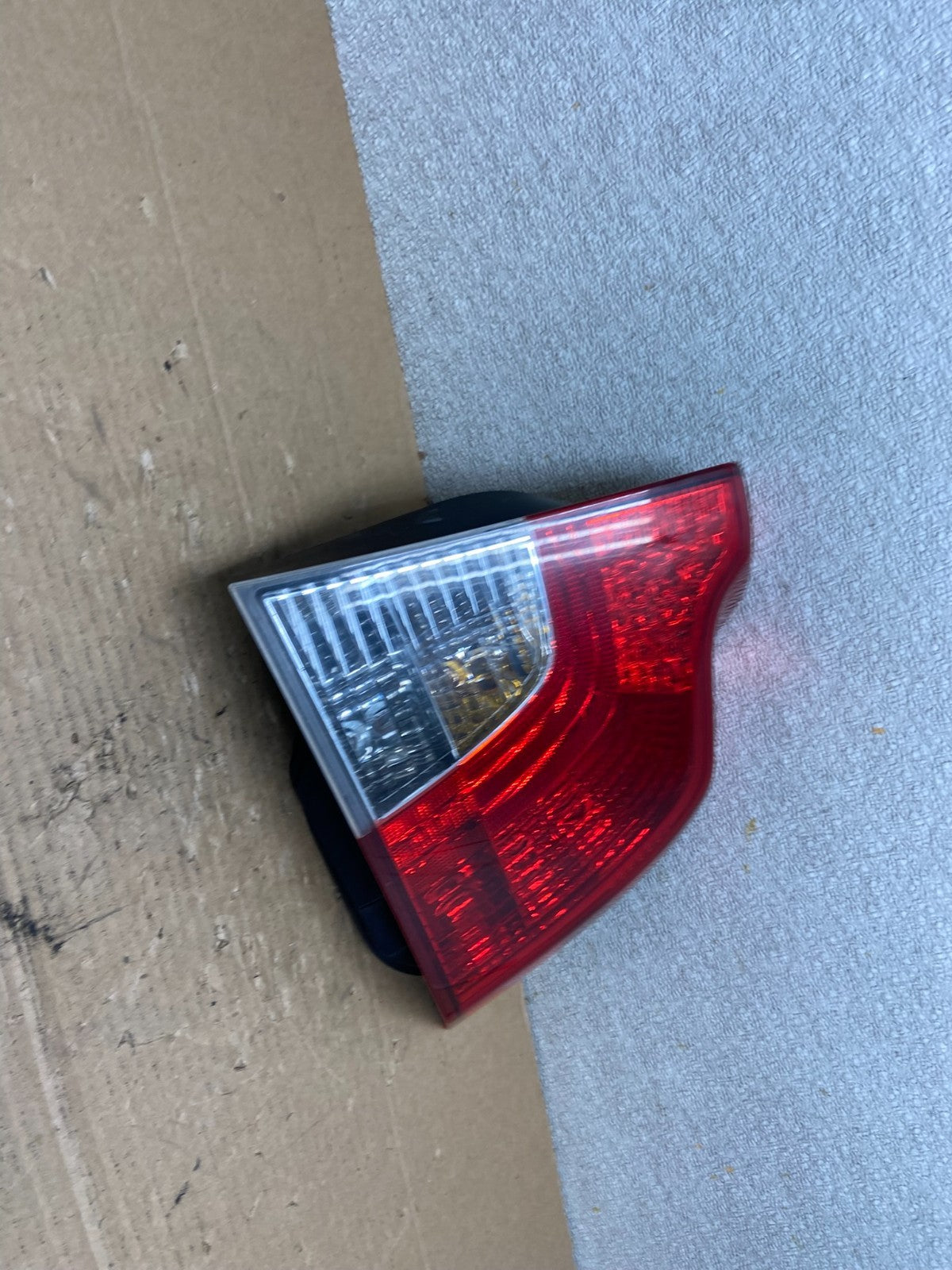 2008 to 2011 Volvo S40 Right Passenger RH Side Tail Light AB4646 DG2