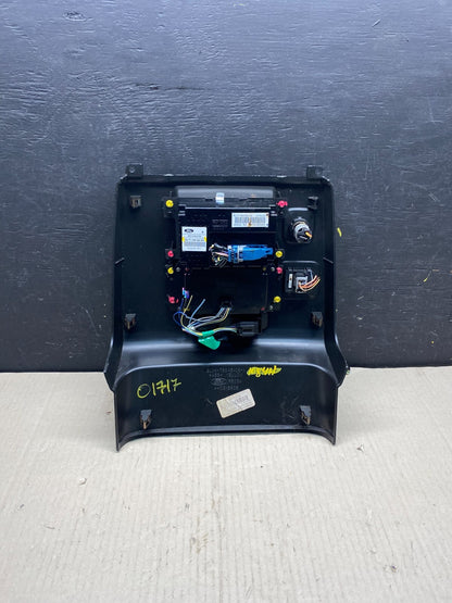 2011 - 2014 Lincoln Navigator Rear Player Radio Climate Control Outlet O1717 DG5
