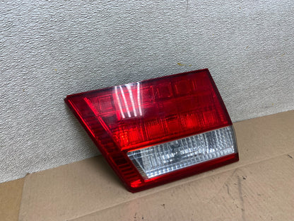 2005 2006 2007 Honda Odyssey Inner Left Driver Lh Tail Light Z3894 DW2