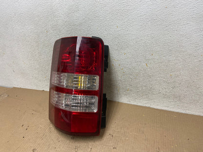 2008 to 2012 Jeep Liberty Left Driver Side Lh Tail Light AH5938 LK2