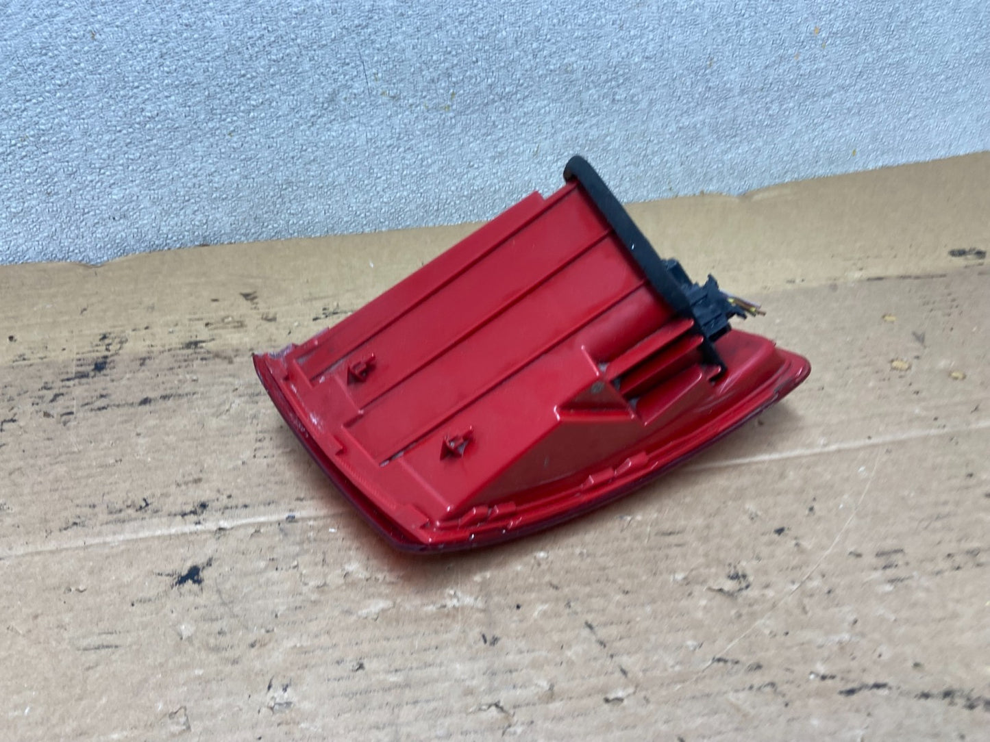 2011 to 2014 Volkswagen Jetta Right Passenger Rh Side Tail Light Oem AB5346 LK4