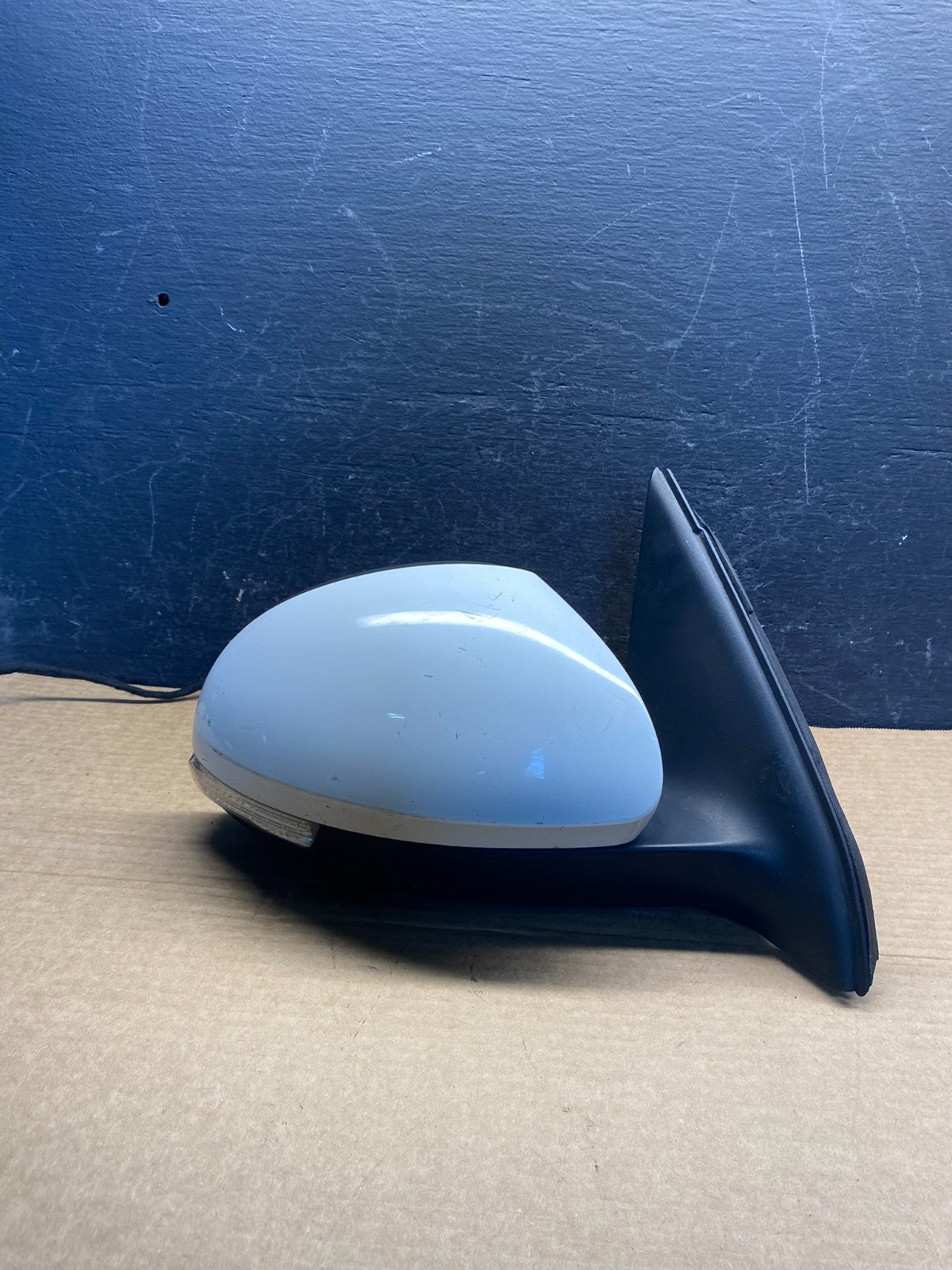 2009 to 2018 Volkswagen Tiguan Right Passenger View Door Mirror AF7732 DG0