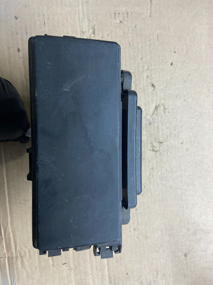 2006 Jeep Commander Fuse Box Relay BCM Body Control Module P7607 DG1