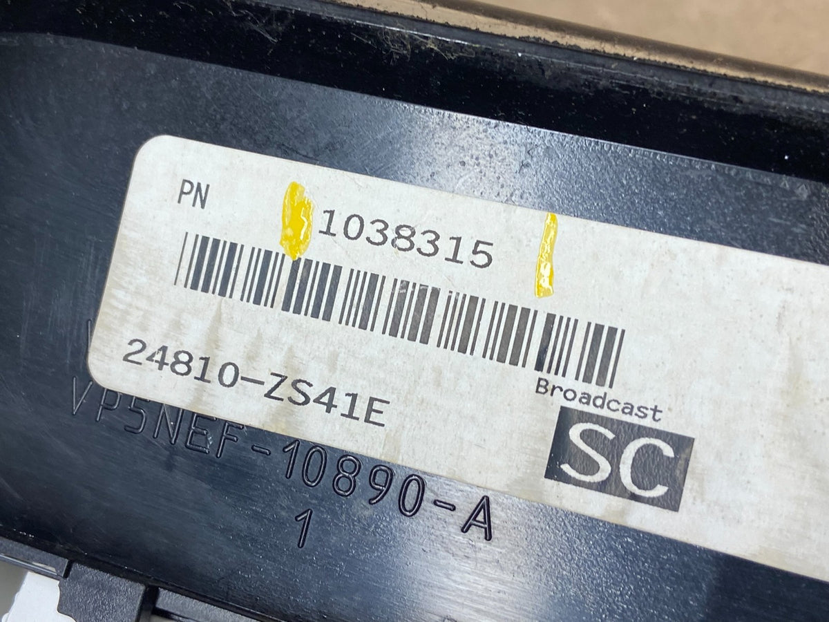 2005 to 2012 Nissan Xterra Frontier Pathfinder Speedometer Cluster Gauge T44536