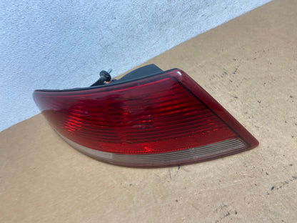 2001-2006 Chrysler Sebring Convertible Left Driver LH Tail Light AD4806 LK1