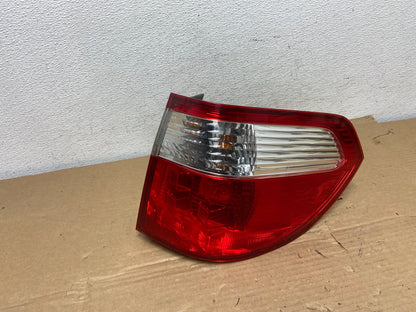 2005 2006 2007 Honda Odyssey Right Passenger RH Side Tail Light AD3923 LK0