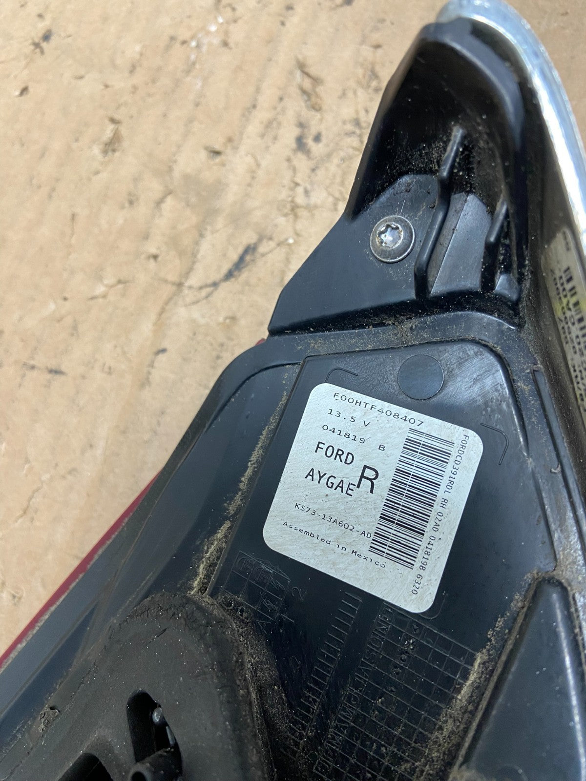 2017 - 2018 Ford Fusion Right Passenger RH Side Inner Tail Light AI8998 LK5