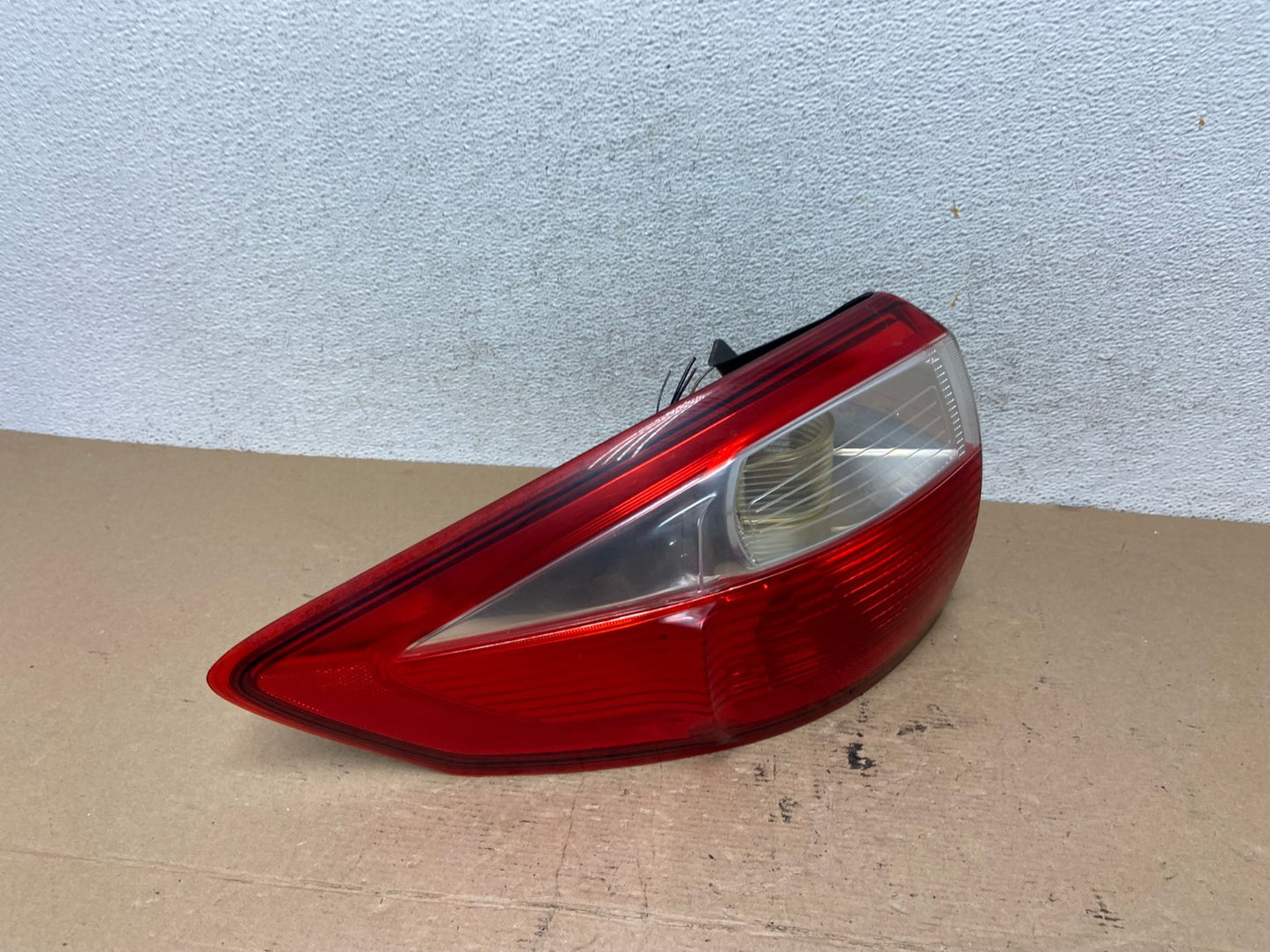 2013 to 2016 Ford C-Max Left Driver Side Tail light AF4685 LK2